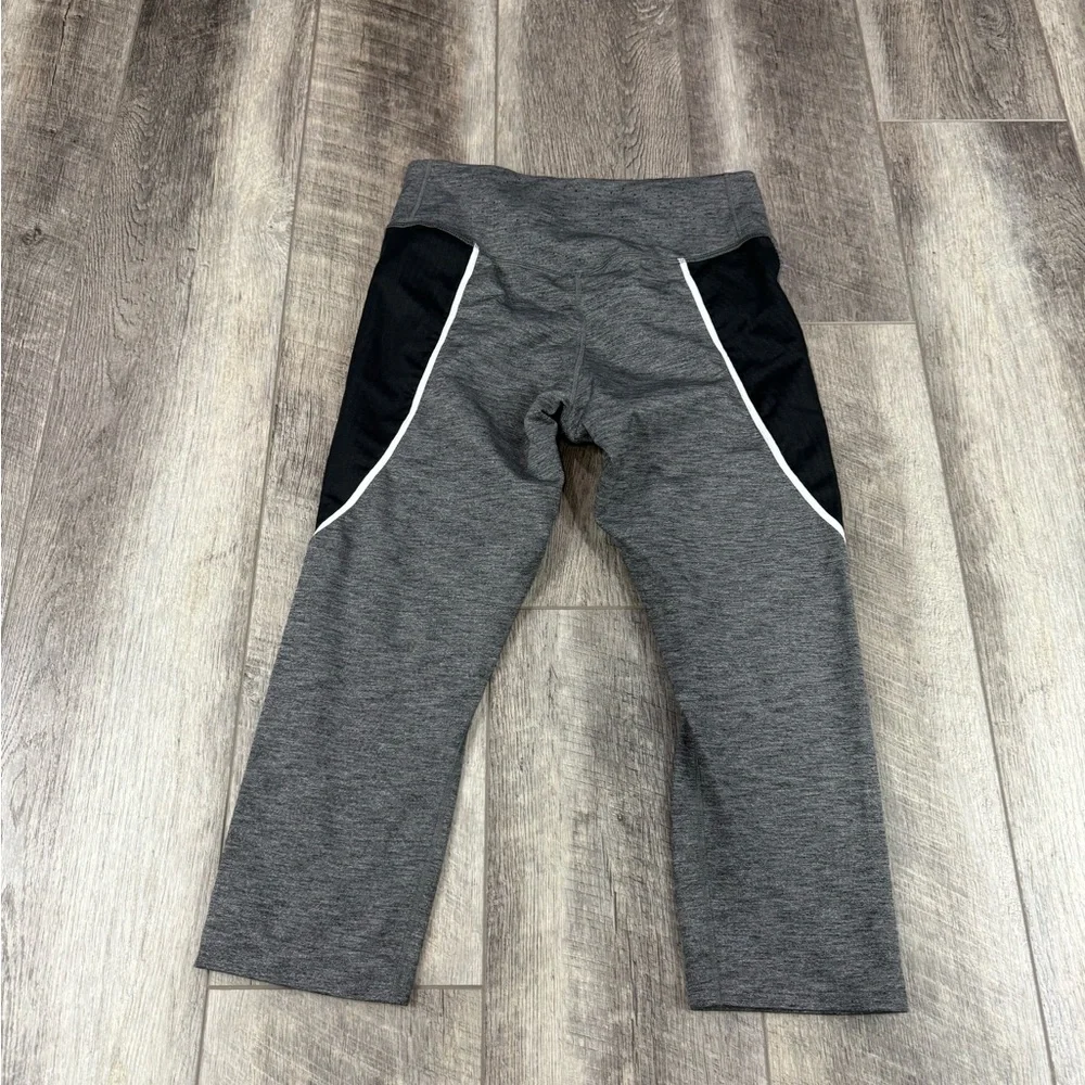 Nike grey striated